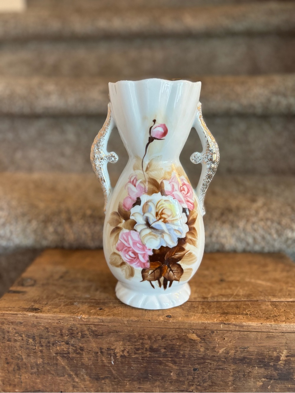 Hand-Painted White Floral Porcelain Vase with Pink Roses